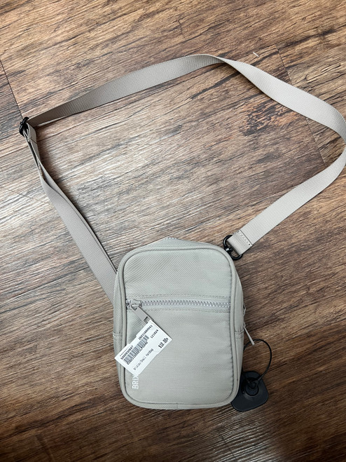 Vist Large View of Product Image Which is Used Unbranded Small Handbag