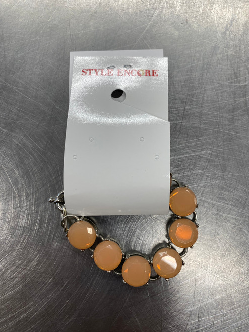 Vist Large View of Product Image Which is Used Unbranded Bracelet