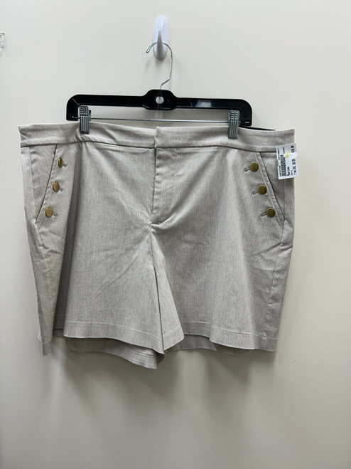 Vist Large View of Product Image Which is Used Maurices Shorts XXL 20/35