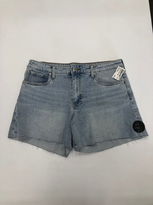 Vist Large View of Product Image Which is Used Kut From The Kloth Shorts 10-30