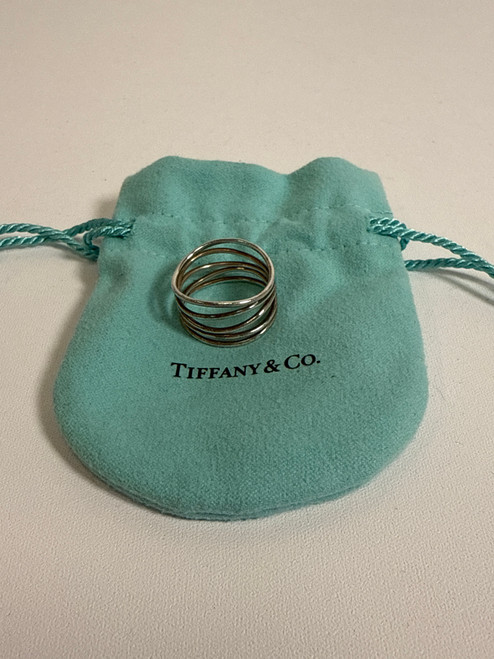 Vist Large View of Product Image Which is Used Tiffany & Co Ring 925