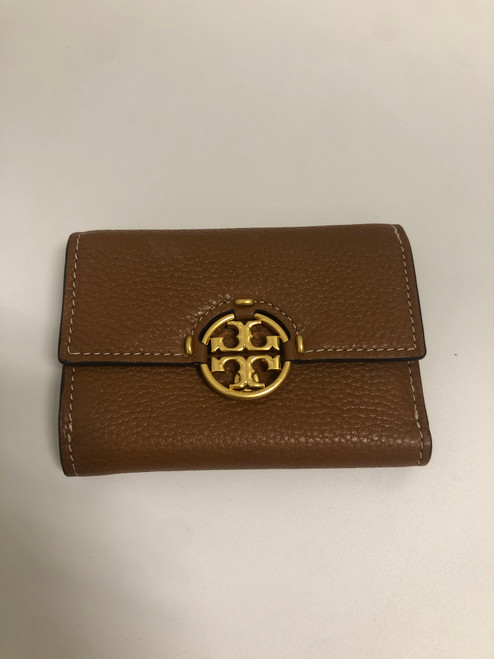 Vist Large View of Product Image Which is Used Tory Burch Leather Wallet