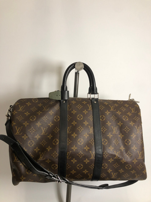Vist Large View of Product Image Which is Used Louis Vuitton Keepall 45