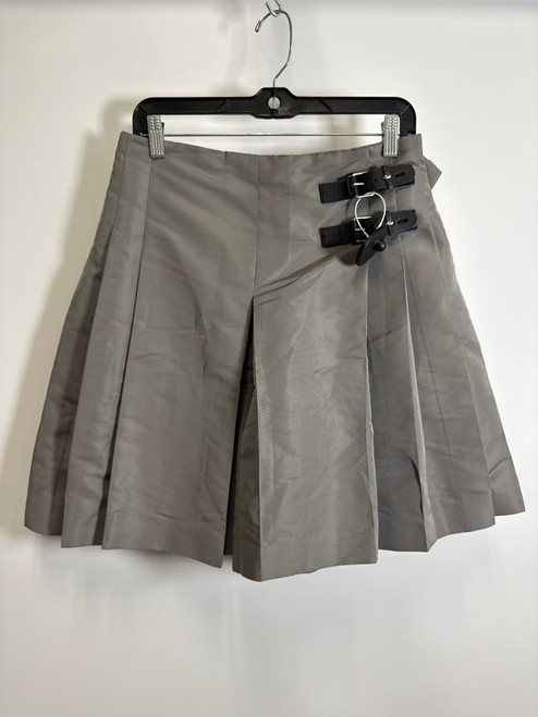 Vist Large View of Product Image Which is Used Red Valentino Short Skirt 10-30