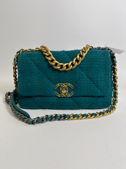 Vist Large View of Product Image Which is Used Chanel 19 Tweed Handbag