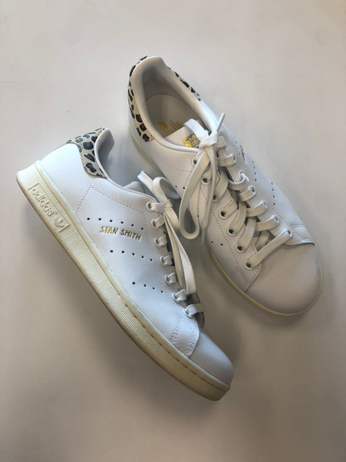 Vist Large View of Product Image Which is Used Adidas Casual Shoes 8