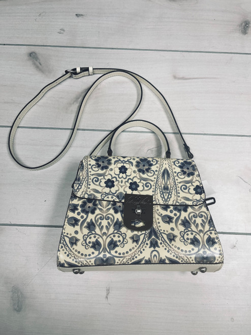 Vist Large View of Product Image Which is Used Patricia Nash Small Leather Handbag