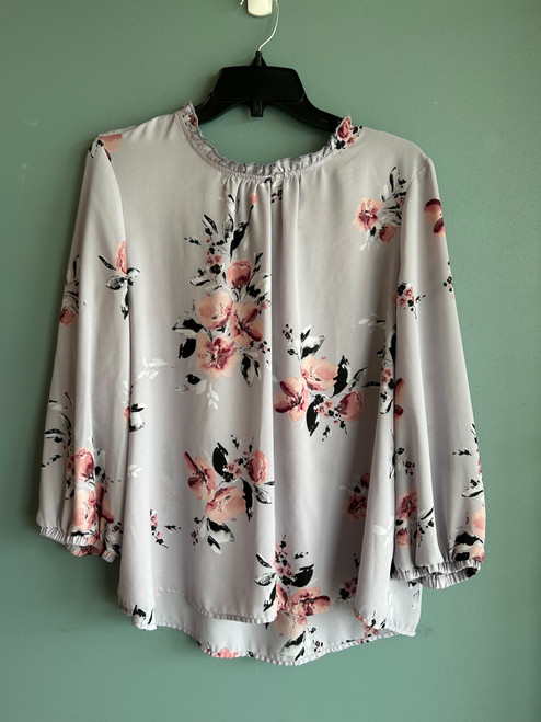 Vist Large View of Product Image Which is Used Elle Long Sleeve Top XL-16
