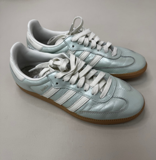 Vist Large View of Product Image Which is Used Adidas Casual Shoes 8.5