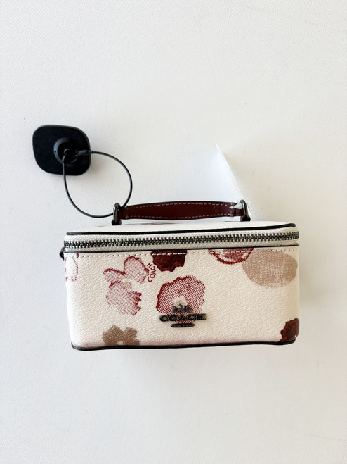 Vist Large View of Product Image Which is Used Coach Small Leather Handbag