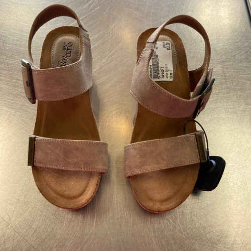 Vist Large View of Product Image Which is Used Eurosoft Wedge Sandals 7