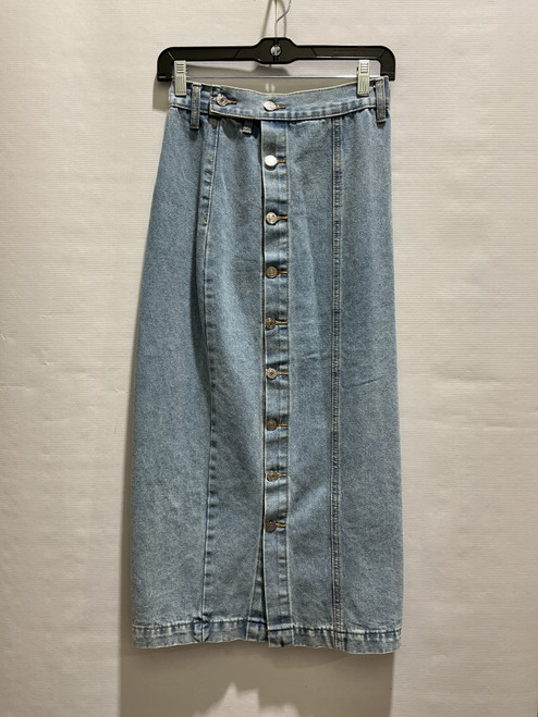 Vist Large View of Product Image Which is Front of skirt
