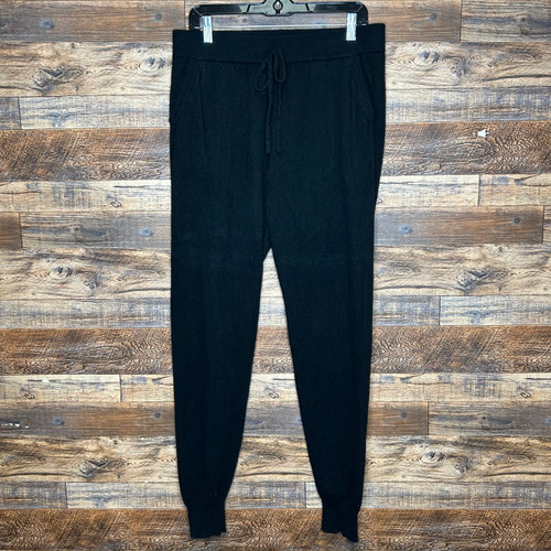 Vist Large View of Product Image Which is Used Tahari Casual Pant L 12-14/31-32