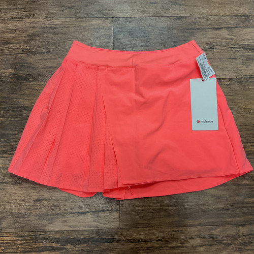 Vist Large View of Product Image Which is Used Lululemon Athletica Active Shorts 4-27