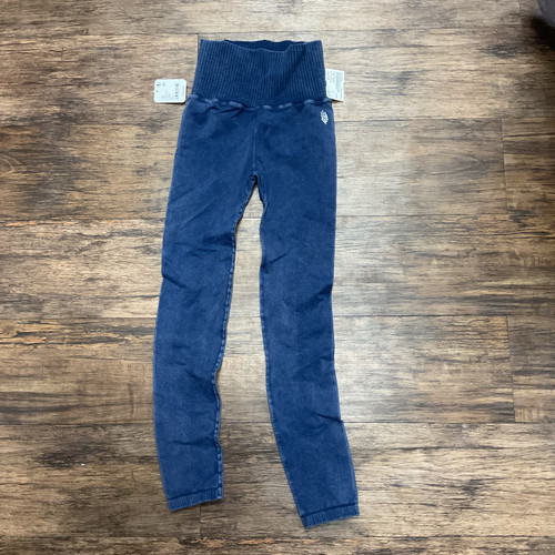 Vist Large View of Product Image Which is Used Free People Active Leggings 2-26