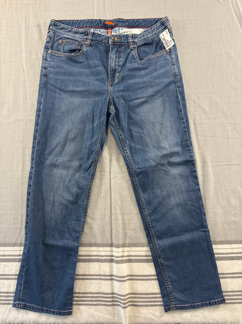 Vist Large View of Product Image Which is Used Tommy Bahama Mens Denim 36W