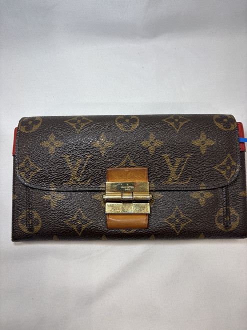 Vist Large View of Product Image Which is Used Louis Vuitton Leather Wallet
