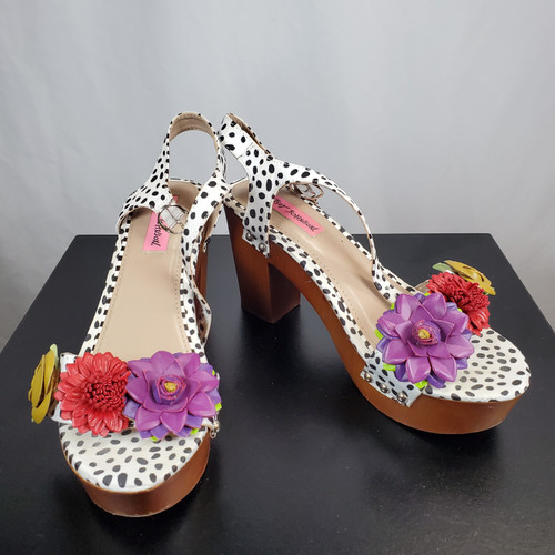 Vist Large View of Product Image Which is Used Betsey Johnson High Heels 8