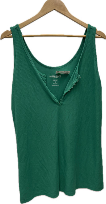 Vist Large View of Product Image Which is Used Torrid Tank Top 2X-20