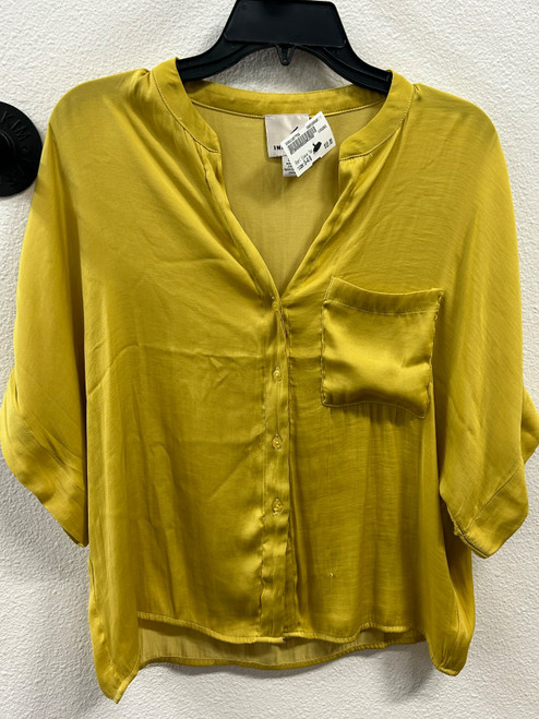 Vist Large View of Product Image Which is Used Unbranded Short Sleeve Top S-4/6
