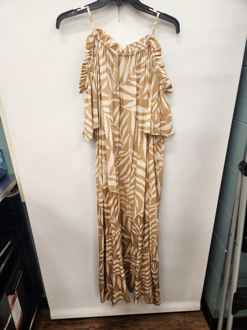 Vist Large View of Product Image Which is Used Unbranded Long Dress B M-8/10