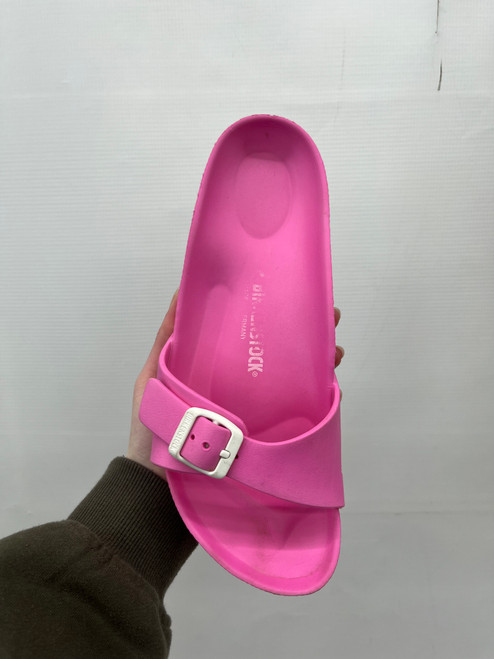 Vist Large View of Product Image Which is Used Birkenstock Sandals 7