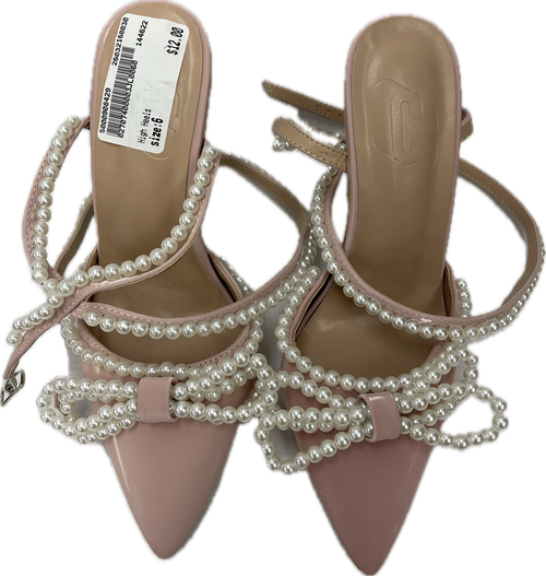 Vist Large View of Product Image Which is Used Unbranded High Heels 6