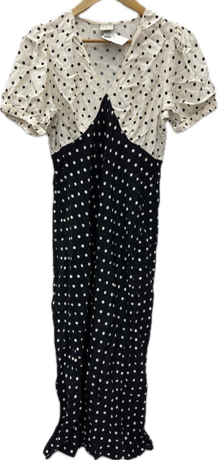 Vist Large View of Product Image Which is Used A New Day Long Dress B M-8/10