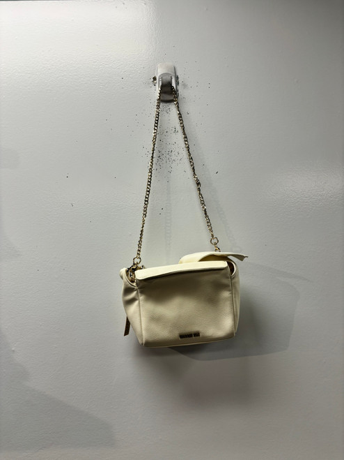 Vist Large View of Product Image Which is Used Steve Madden Small Handbag
