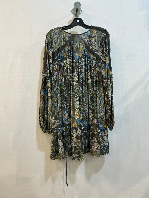 Vist Large View of Product Image Which is Used Free People Long Sleeve Top M-8/10