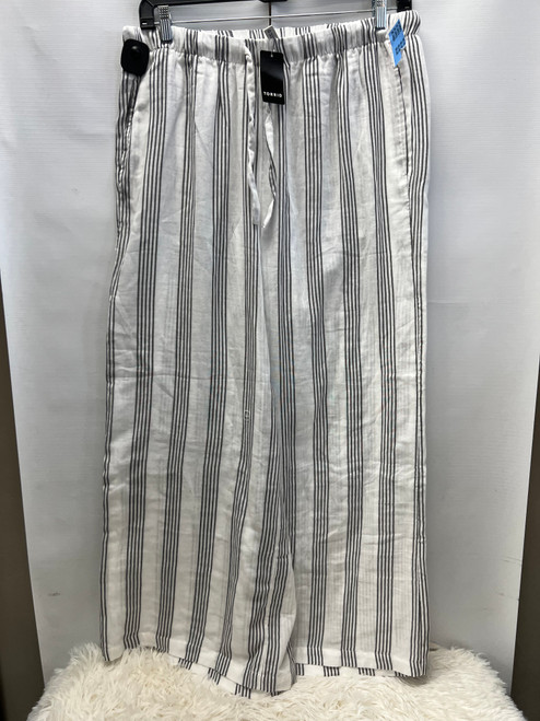Vist Large View of Product Image Which is Used Torrid Casual Pant 1X 18/34