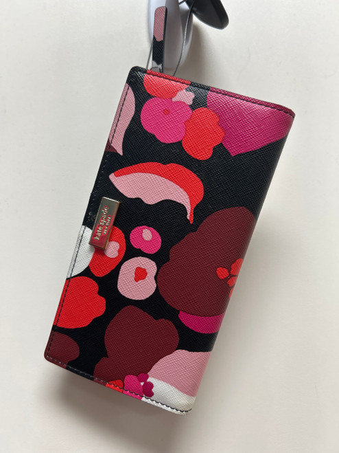 Vist Large View of Product Image Which is Used Kate Spade New York Wristlet