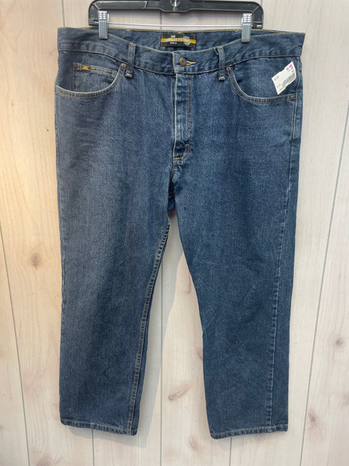 Vist Large View of Product Image Which is Used Lee Mens Denim 40W