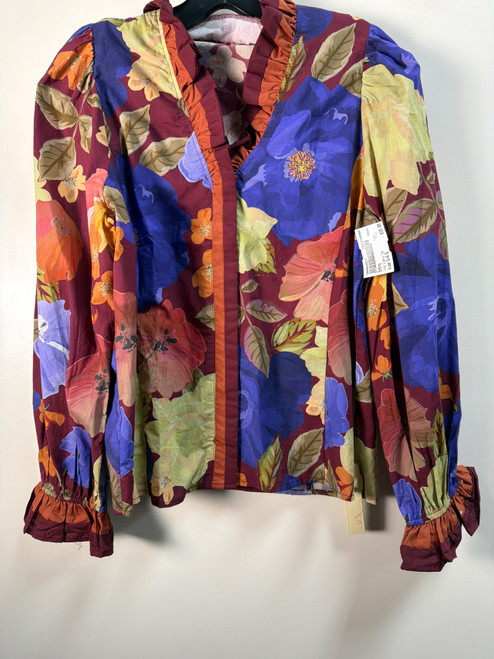 Vist Large View of Product Image Which is Used Entro Long Sleeve Top S-4/6