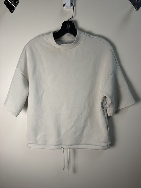 Vist Large View of Product Image Which is Short Sleeve Top M-8/10