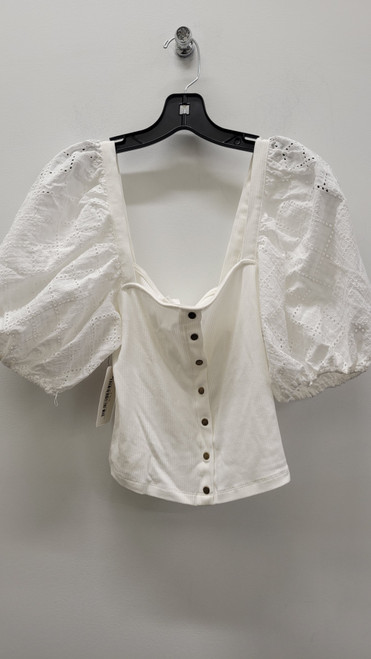 Vist Large View of Product Image Which is Used White Heartloom Short Sleeve Top L-12/14