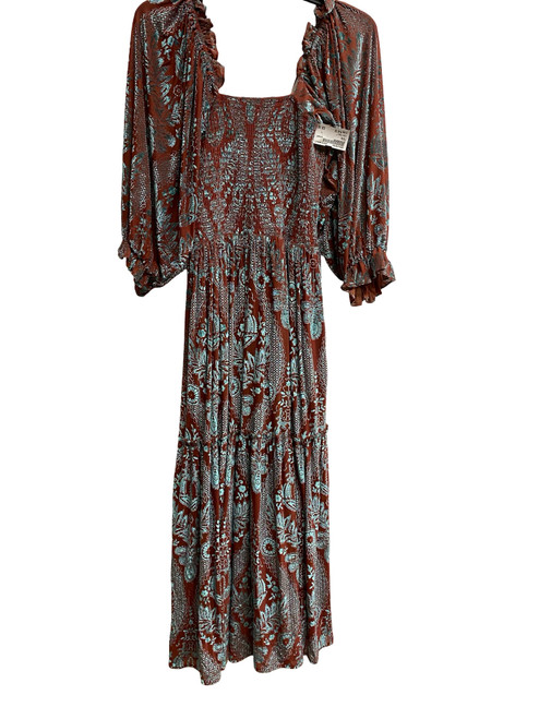 Vist Large View of Product Image Which is Used Fate Long Dress F M-8/10