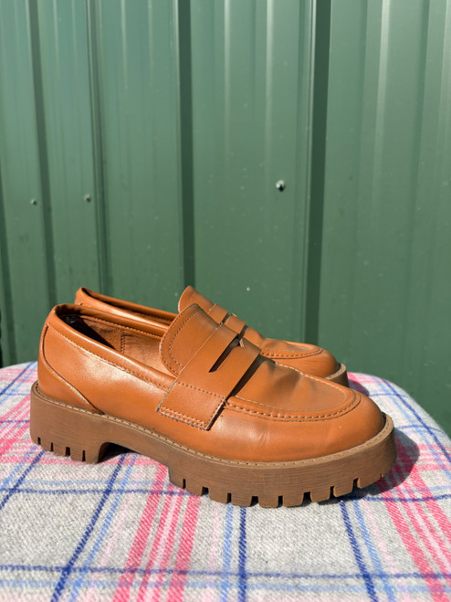 Vist Large View of Product Image Which is Used Madden Girl Clogs 7