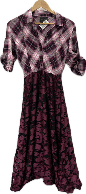 Vist Large View of Product Image Which is Used Romeo & Juliet Couture Long Dress B S-4/6