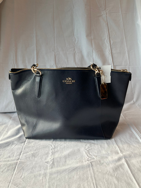 Vist Large View of Product Image Which is Used Coach Xlarge Leather Handbag