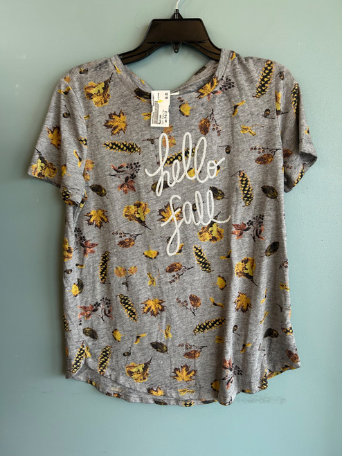 Vist Large View of Product Image Which is Used Maurices Short Sleeve Top M-8/10