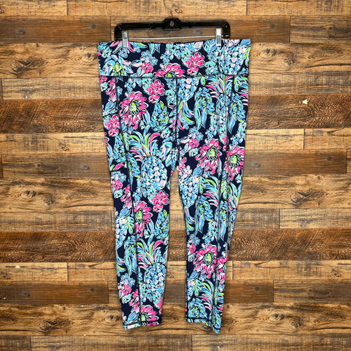Vist Large View of Product Image Which is Used Lilly Pulitzer Active Leggings XXL 20/35