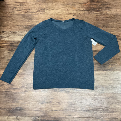 Vist Large View of Product Image Which is Used Lululemon Athletica Active Long Sleeve L-12/14