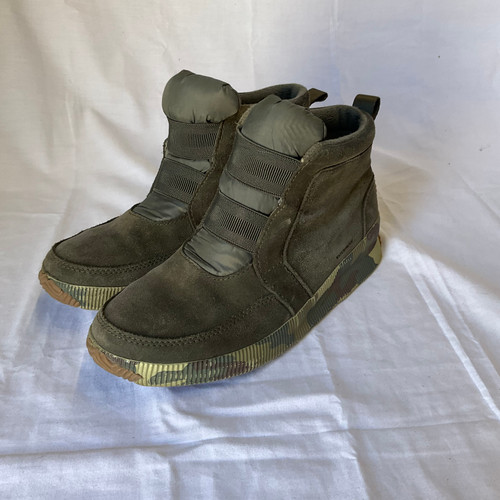 Vist Large View of Product Image Which is Used Sorel Performance Shoes 9