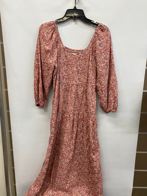 Vist Large View of Product Image Which is Used Universal Threads Long Dress F S-4/6