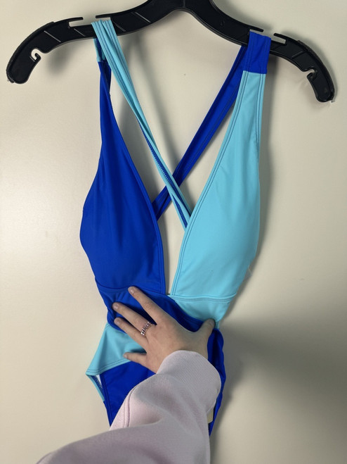 Vist Large View of Product Image Which is Used Unbranded Swimwear L 12-14/31-32