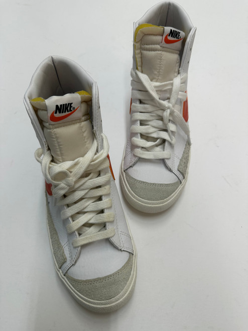 Vist Large View of Product Image Which is Used Nike Performance Shoes 7.5