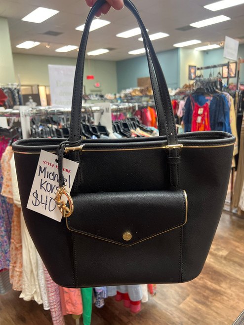 Vist Large View of Product Image Which is Used Michael Michael Kors Small Handbag