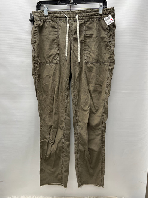 Vist Large View of Product Image Which is Used Vuori Active Pant XS 0-2/25-26