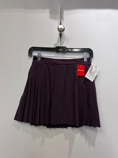Vist Large View of Product Image Which is Used Spanx Active Skirt 4-27